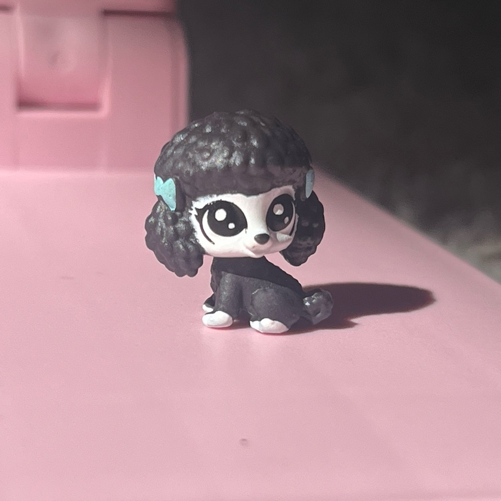 Littlest pet shop poodle teensie